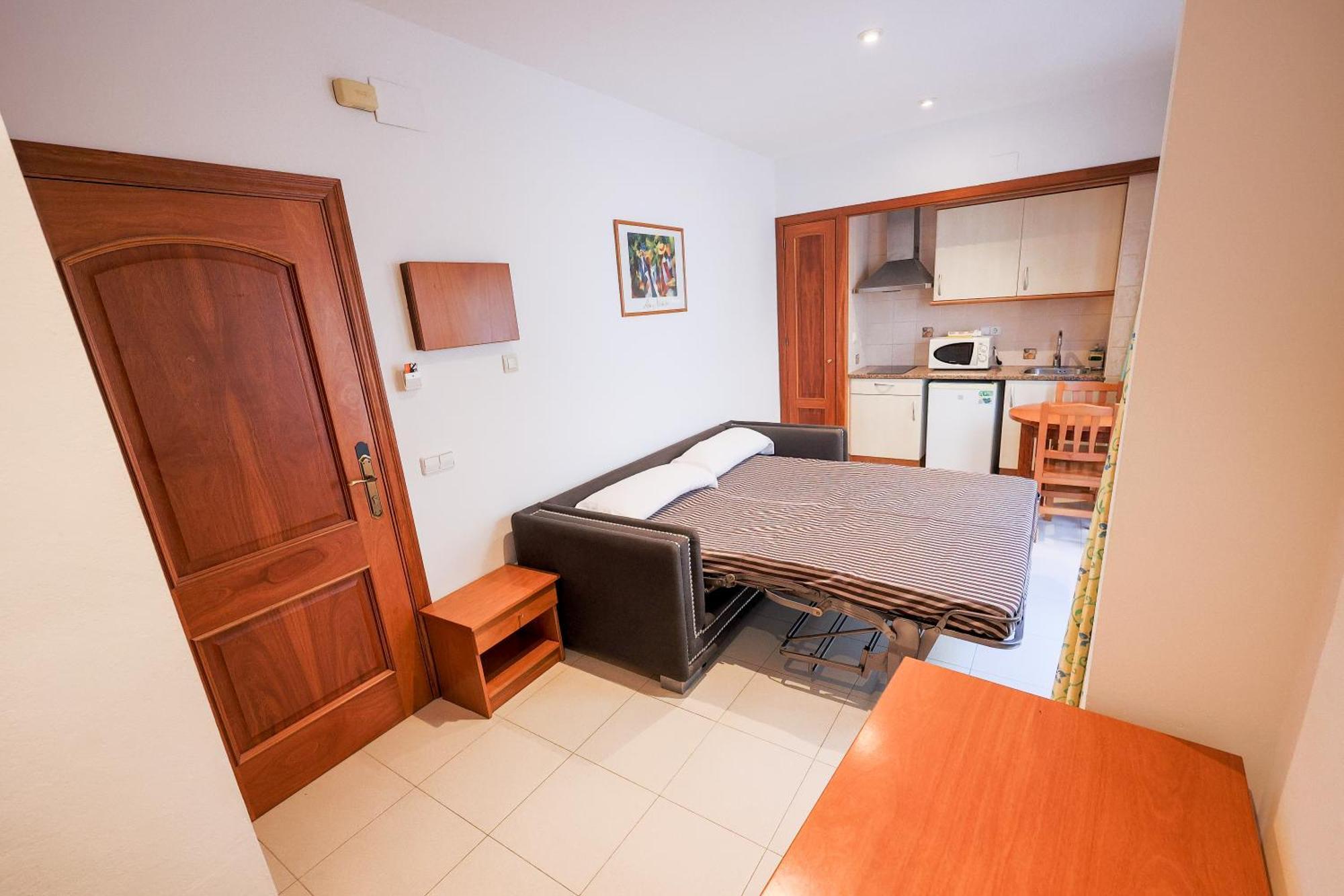 Apartamentos Royal Lloret de Mar Bagian luar foto