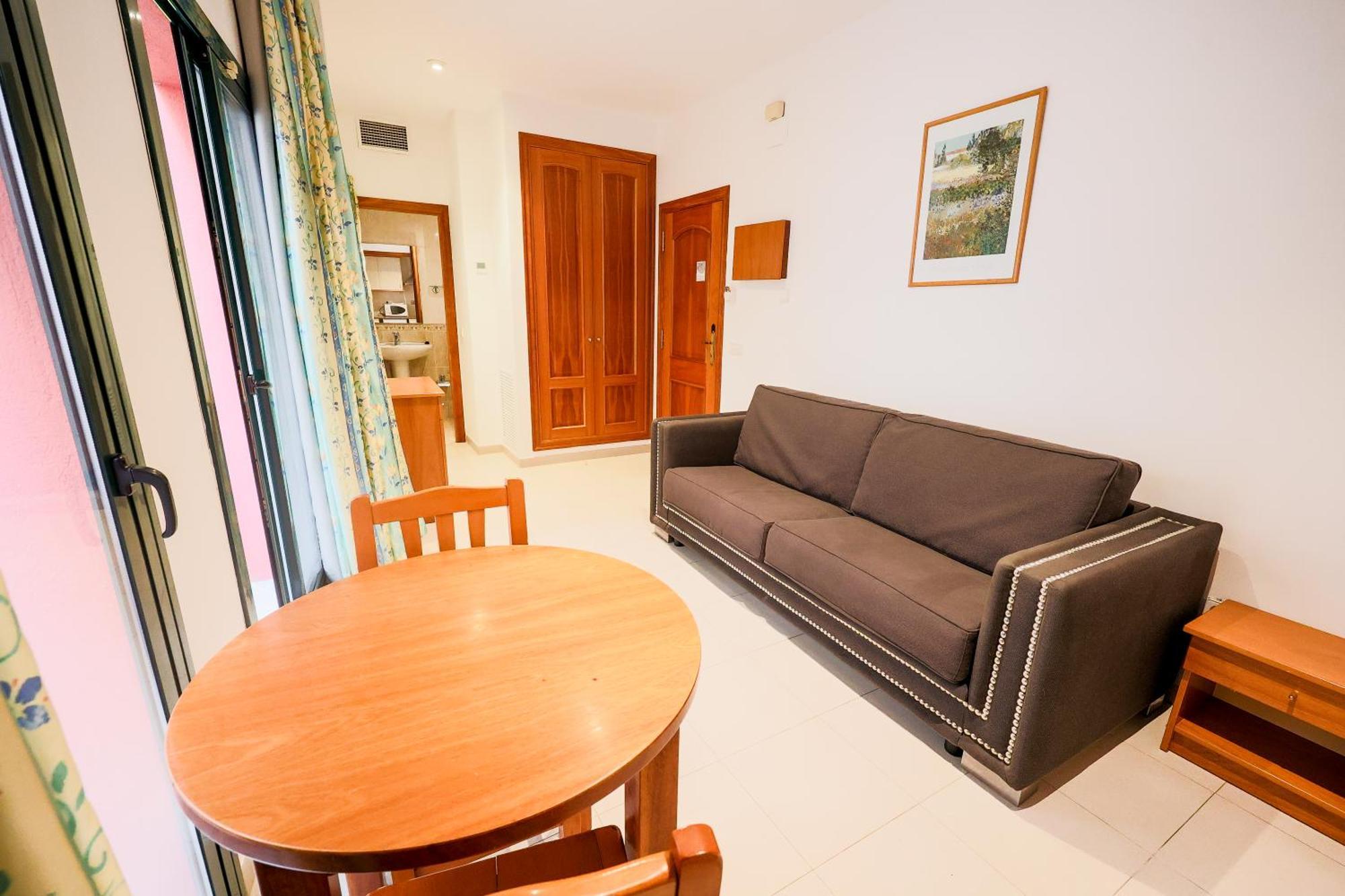 Apartamentos Royal Lloret de Mar Bagian luar foto