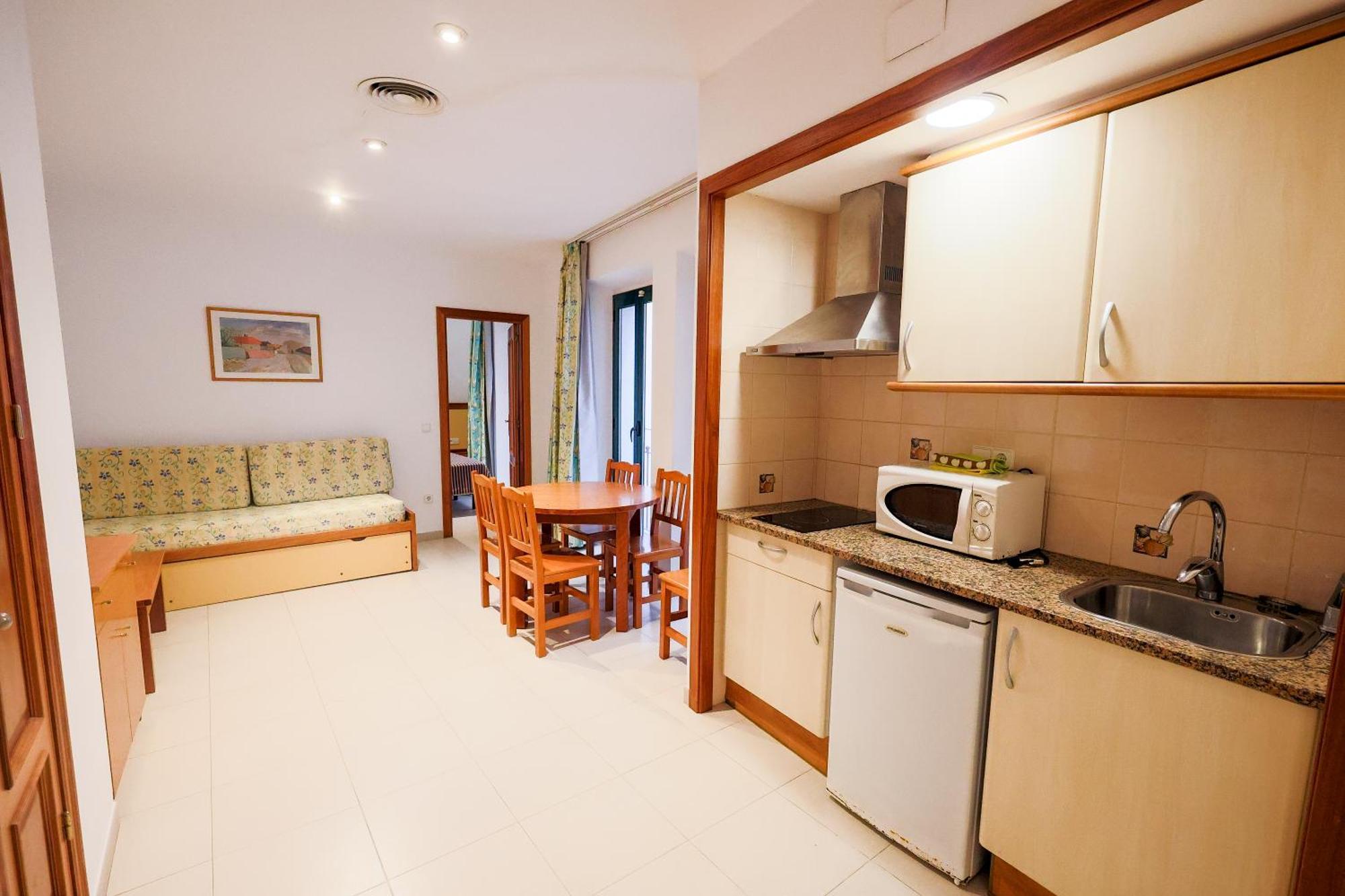 Apartamentos Royal Lloret de Mar Bagian luar foto