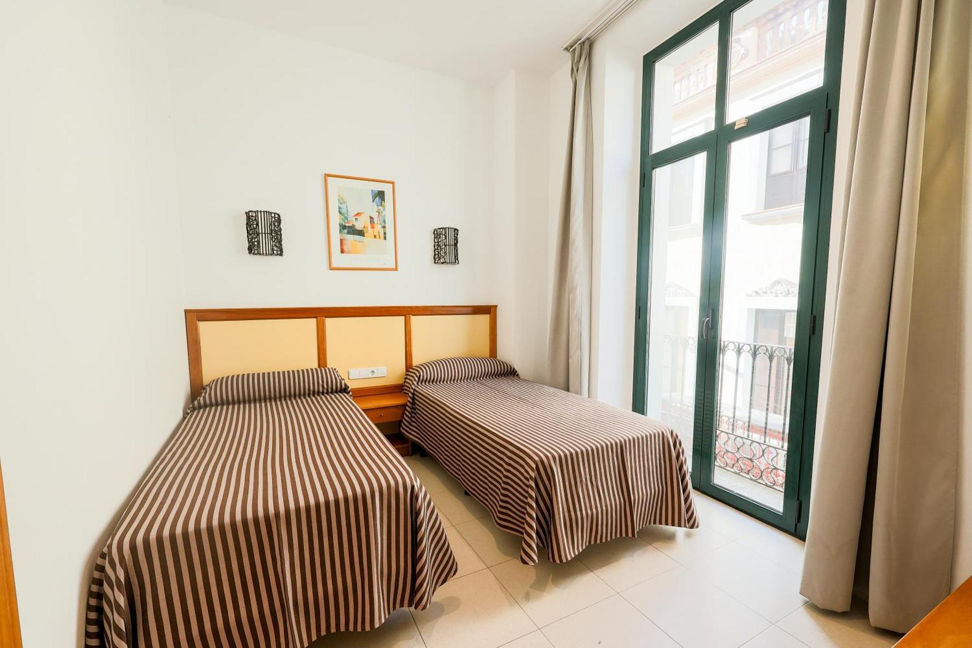 Apartamentos Royal Lloret de Mar Bagian luar foto