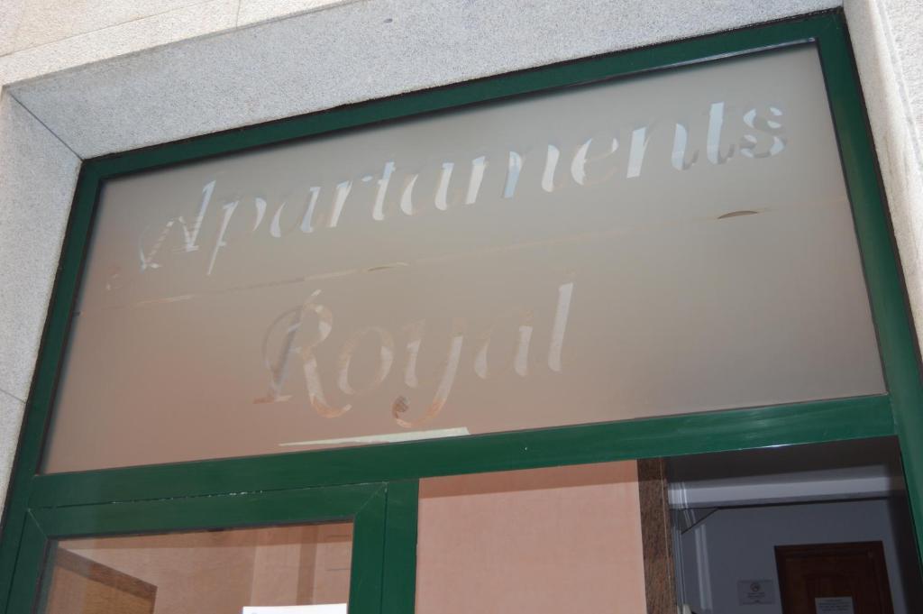 Apartamentos Royal Lloret de Mar Bagian luar foto