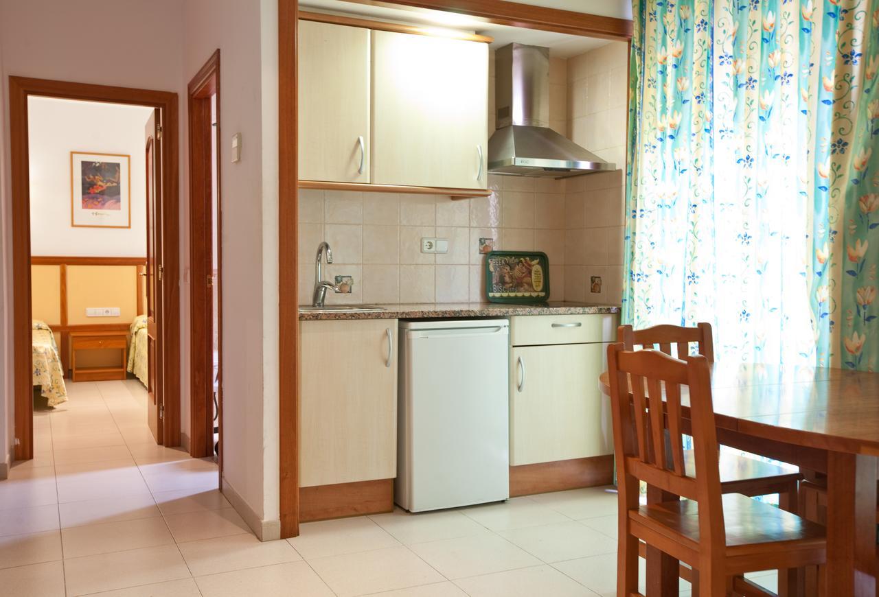 Apartamentos Royal Lloret de Mar Bagian luar foto
